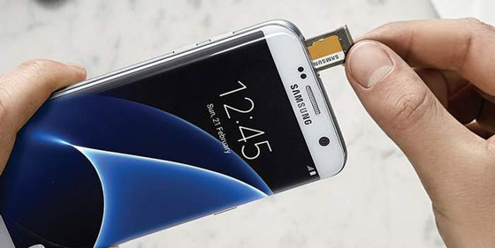Inserting microSD card in a phone